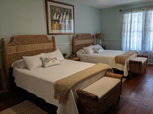 Posada Lake Minneola Inn