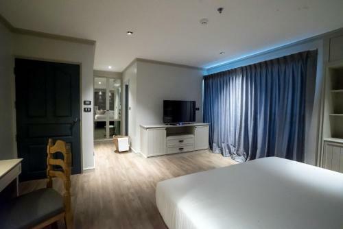 Thea, Executive Suite Serviced Apartment In Ekamai