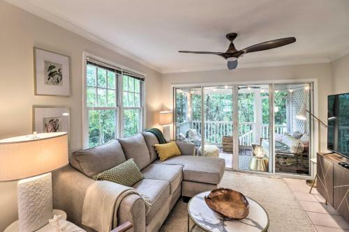 Charming Boho Breeze Retreat With Pool Access