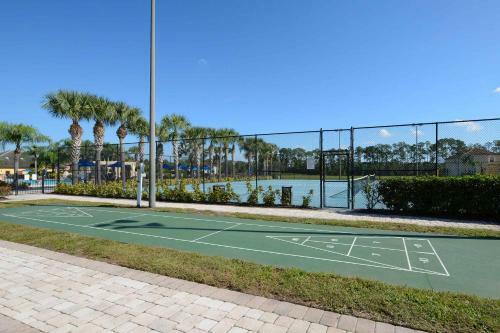Villa Paradise Palms- 6 Bedroom Pool Home-3151pp