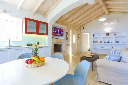 Villa Eleni Exeria