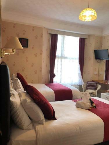 Hostal Poltair Guest House