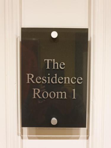 Hostal Lower Gilmore Place Edinburgh