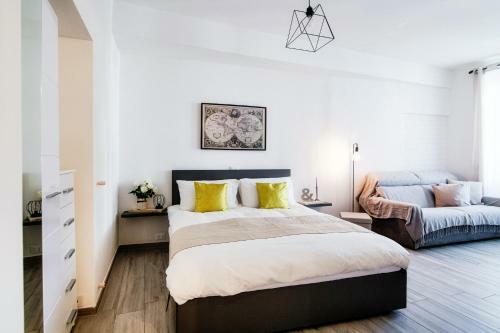 Myhomeincomo - S&o Apartment
