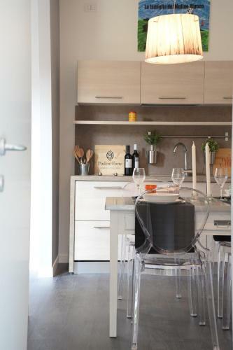 Apartamento Myhomeincomo - Art Design Suites