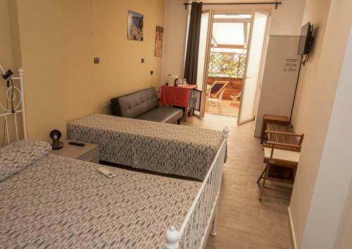 Hostal Affittacamere Sciacchetra'