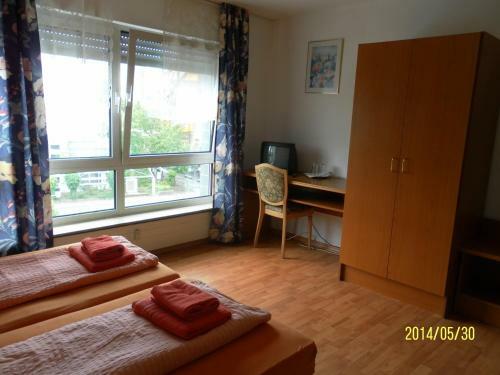 Hostal Hotel Am Theater