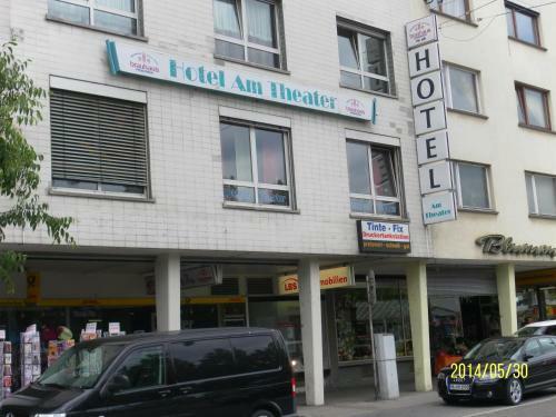 Hostal Hotel Am Theater