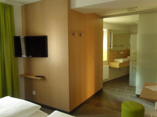 Hostal Gasthof-pension Sch�tz