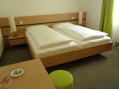 Hostal Gasthof-pension Sch�tz