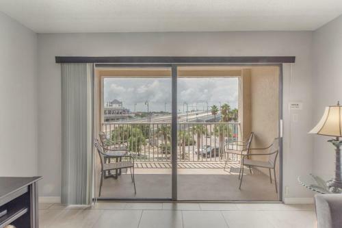 203 Beach Place Condos