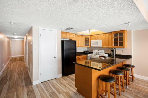 501 Sandy Shores Condos