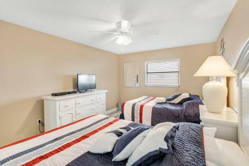 212 Beach Place Condos