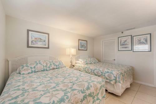 209 Beach Place Condos