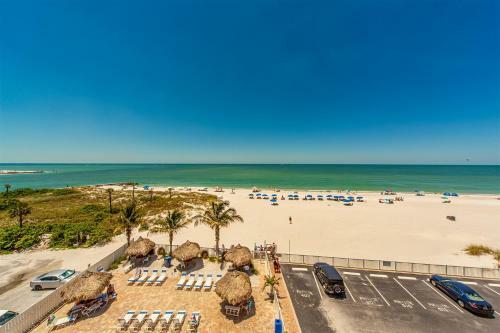 407 Beach Place Condos
