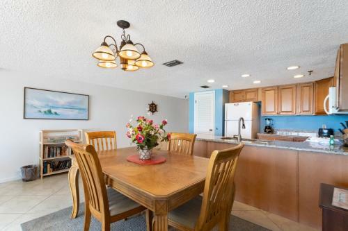 409 Beach Place Condos