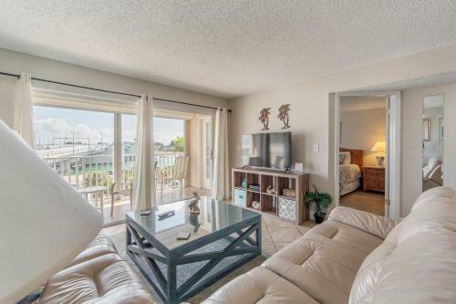 305 Beach Place Condos
