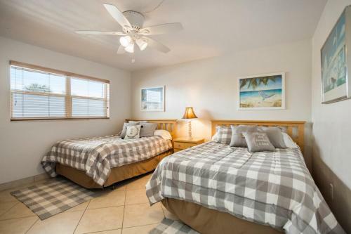 229 Surf Song Resort