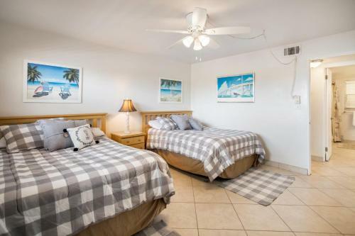 229 Surf Song Resort
