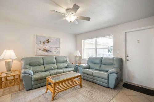 229 Surf Song Resort