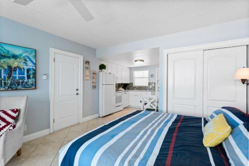 226 Surf Song Resort