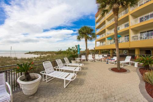 414 Madeira Norte Condo