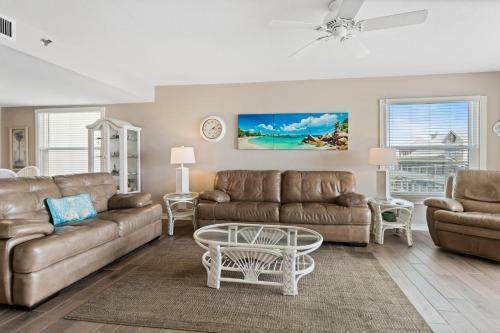 #304 Beach Place Condos