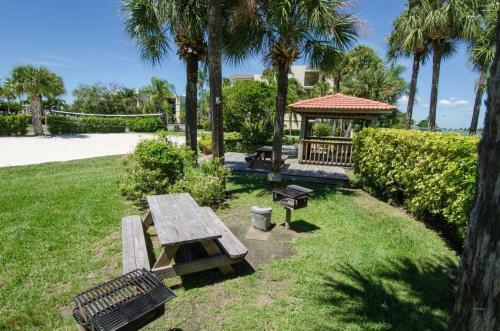 Land's End #202 Building 7 - Beach Front