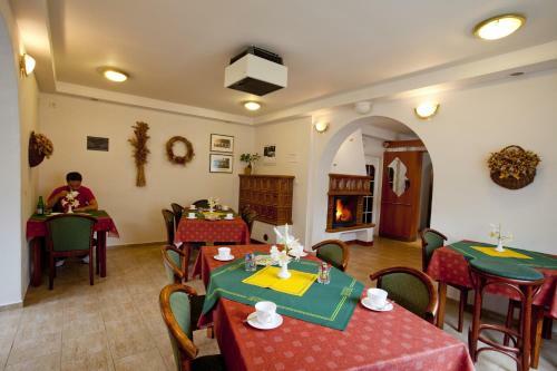 Hostal Penzion Van?k