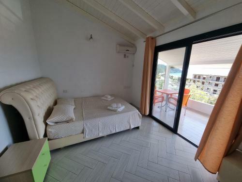 Sea View Apartment Dhermi With Balcony