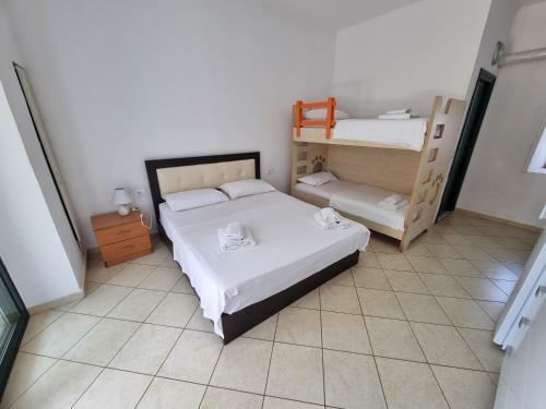 Sea View Apartment Dhermi With Balcony