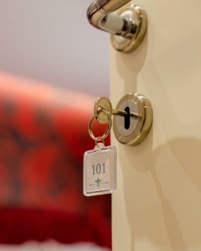 Ajilin Hotel Rooms