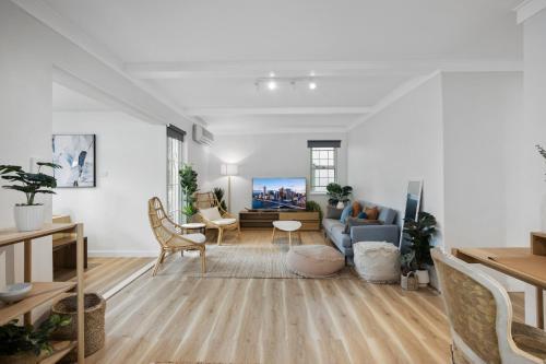 Apartamento Bright Contemporary 2-bed Flat