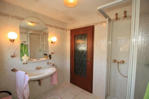 Gro�z�giges Landhaus Hunsr�ck
