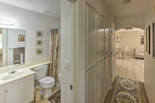 Retreat With Pool And Views 2 Mi To Lake Havasu!