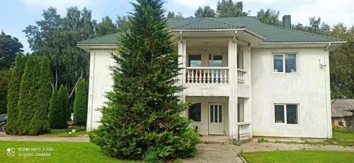Hostal Sve?i? Namai Prie ?irvint?