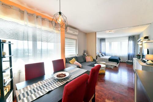 Apartments High