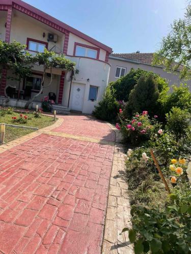 Villa Nili?