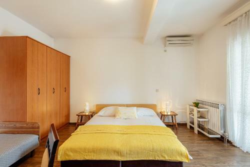 Apartmani Divna