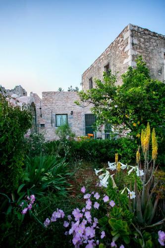 Charouda Country House