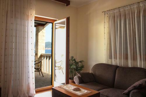 Apartments Mun Petrovac