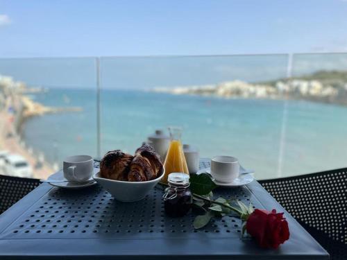 Apartamento Lovely 2 Bed Seafront St Pauls Bay - Fl 2