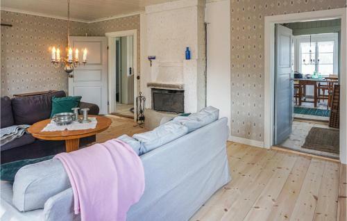 Stunning Home In �rj�ng With Wifi And 3 Bedrooms