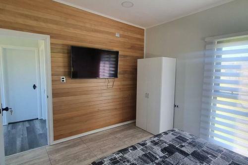 Caba�a Y Tinaja Pid -pid Alto, Castro - Chilo�