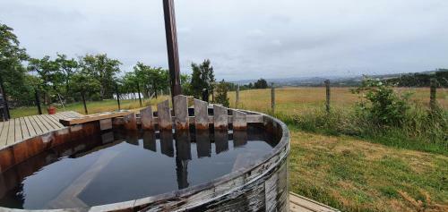 Caba�a Y Tinaja Pid -pid Alto, Castro - Chilo�