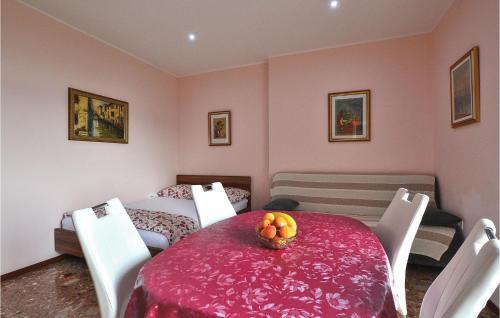 One-bedroom Apartment In Koper
