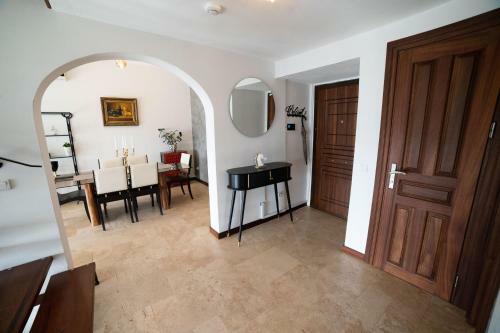 Dolphin Villa