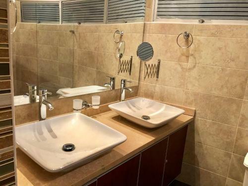 Villa Luxury Home Melgar-carmen