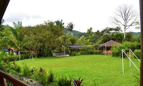 Hotel Caba�as Bambu Mindo