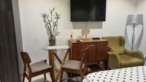 Apartamento Embassy Gardens Luxury Suites Cpg